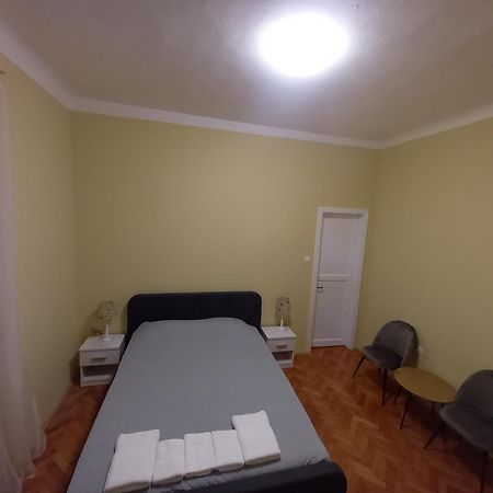 Oskar Amphitheater Apartments And Rooms With Free Parking Pola Camera foto
