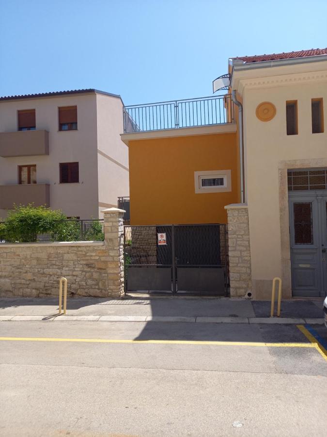 Oskar Amphitheater Apartments And Rooms With Free Parking Pola Esterno foto