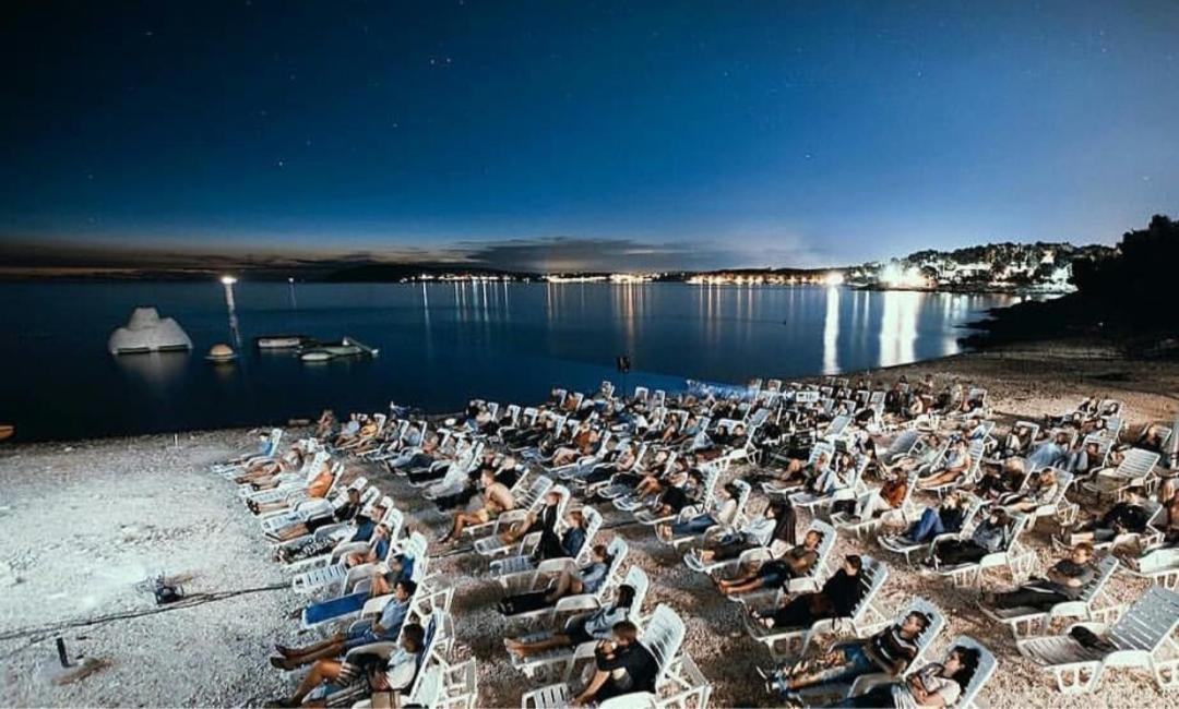 Oskar Amphitheater Apartments And Rooms With Free Parking Pola Esterno foto