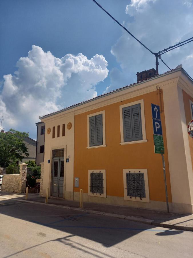 Oskar Amphitheater Apartments And Rooms With Free Parking Pola Esterno foto