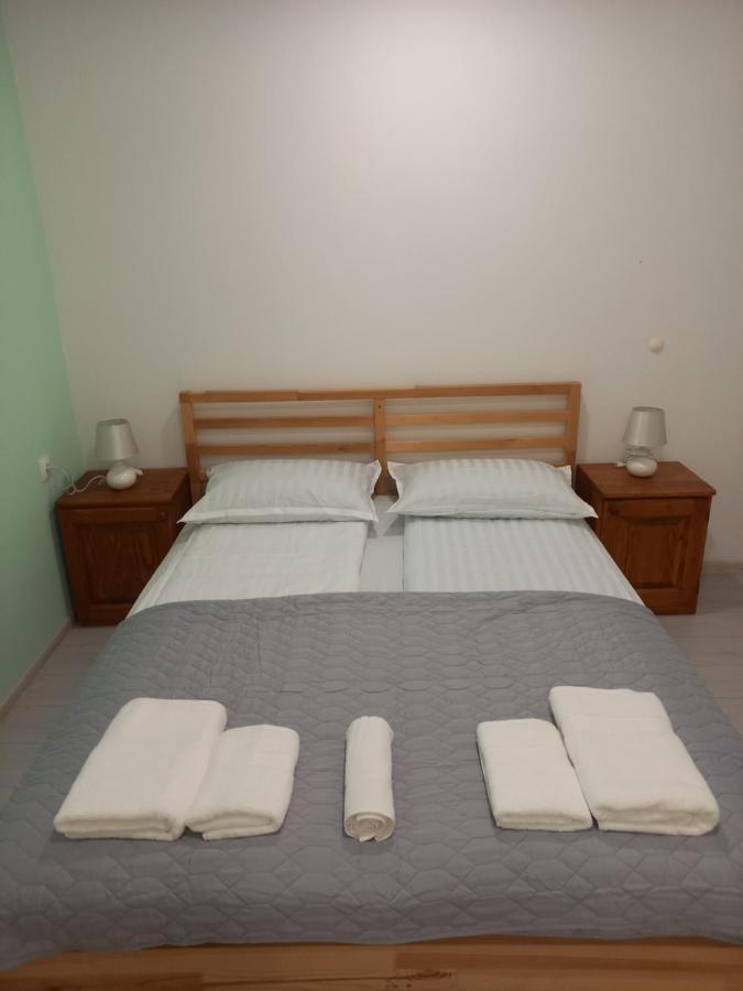 Oskar Amphitheater Apartments And Rooms With Free Parking Pola Camera foto